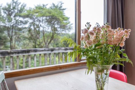 Photo of property in 187 Victory Road, Laingholm, Auckland, 0604