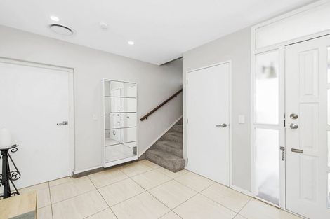 Photo of property in 10 Bengal Drive, Cashmere, Christchurch, 8022