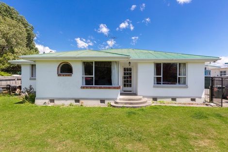 Photo of property in 35 Mclauchlan Street, Springlands, Blenheim, 7201