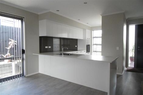 Photo of property in 14 Waiarohia Place, Hobsonville, Auckland, 0616