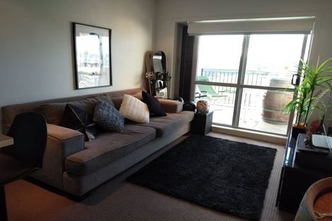 Photo of property in 7e/60 Masons Road, Oteha, Auckland, 0632