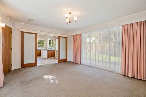 Photo of property in 18 Forest Road, Pinehaven, Upper Hutt, 5019