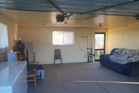 Photo of property in 26 Aputa Avenue, Te Puru, Thames, 3575