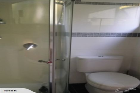 Photo of property in 3/99 Balmain Road, Birkenhead, Auckland, 0626