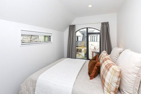 Photo of property in 2/15 Ayr Street, Riccarton, Christchurch, 8011