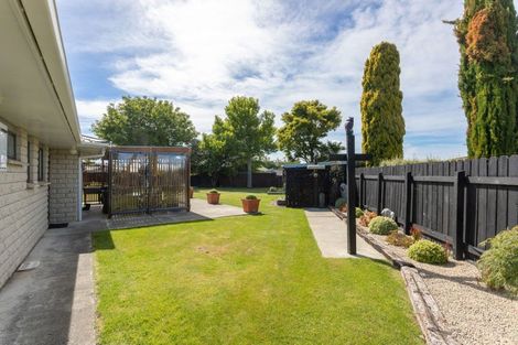 Photo of property in 4 Guinane Street, Dannevirke, 4930