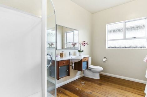 Photo of property in 11 Baldwin Street, Moera, Lower Hutt, 5010