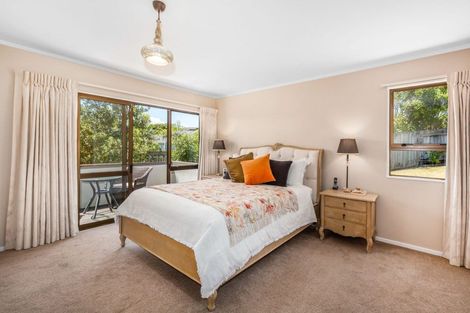Photo of property in 11 Musket Lane, Whitby, Porirua, 5024