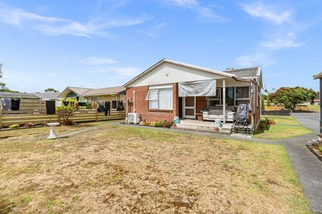 Photo of property in 15 Rakatau Place, Ruakaka, 0116