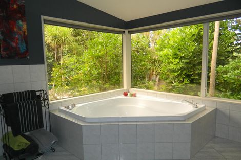 Photo of property in 186 Landing Road, Kerikeri, 0230