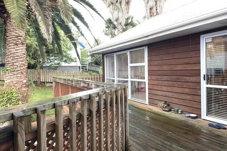 Photo of property in 20a Reeves Road, Pakuranga, Auckland, 2010
