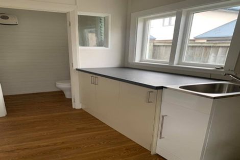 Photo of property in 97 Nursery Road, Phillipstown, Christchurch, 8011