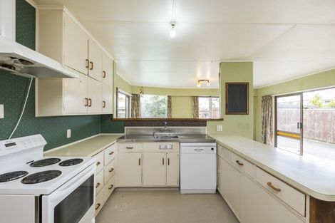 Photo of property in 98 Lethbridge Street, Feilding, 4702