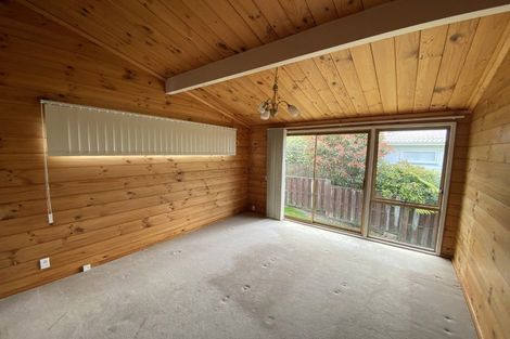 Photo of property in 40 Grenada Avenue, Forrest Hill, Auckland, 0620