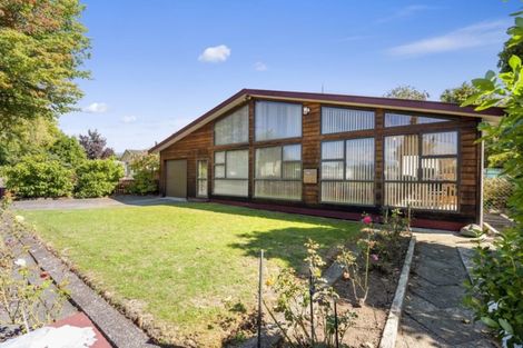 Photo of property in 16 Patikura Place, Turangi, 3334