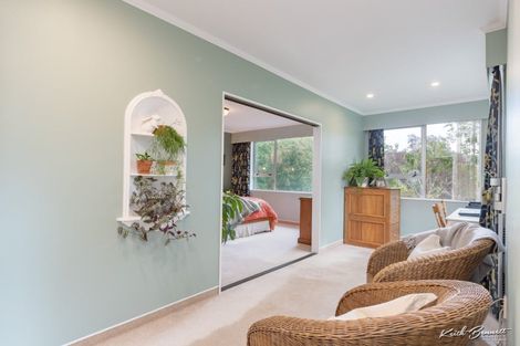 Photo of property in 13 Chichester Drive, Pinehaven, Upper Hutt, 5019