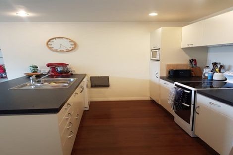 Photo of property in 53a View Road, Henderson, Auckland, 0612