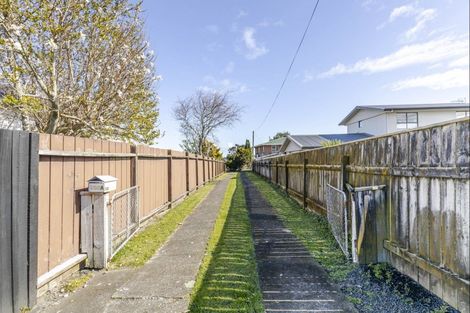 Photo of property in 164a Tukapa Street, Westown, New Plymouth, 4310