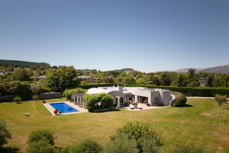 Photo of property in 20 Waimana Place, Wanaka, 9305