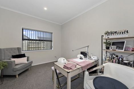 Photo of property in 56 Featherstone Drive, Flagstaff, Hamilton, 3210