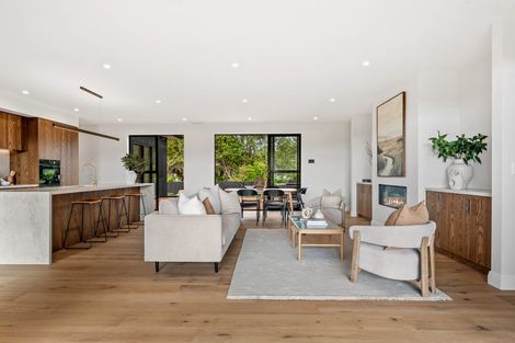 Photo of property in 67a Sandpiper Avenue, Point Wells, 0986