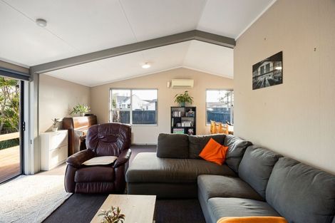 Photo of property in 14 Endeavour Avenue, Flagstaff, Hamilton, 3210