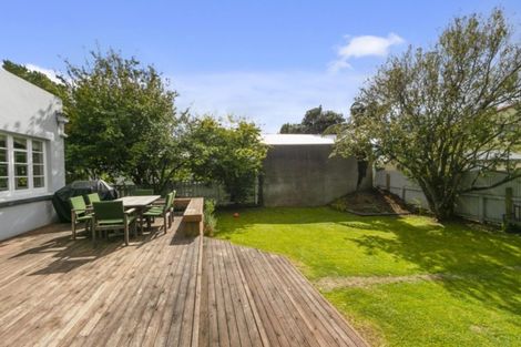 Photo of property in 11 Hinemoa Street, Waiwhetu, Lower Hutt, 5010