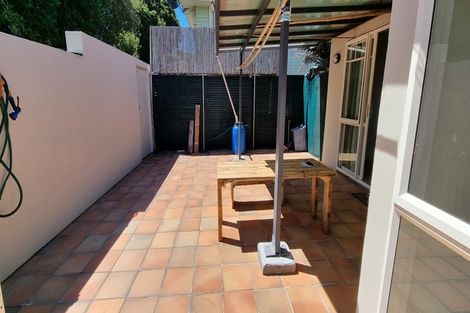 Photo of property in 25a Sycamore Drive, Sunnynook, Auckland, 0620