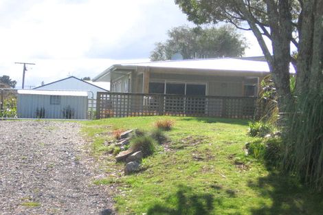 Photo of property in 115 Weka Street, Whangamata, 3620