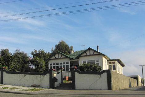 Photo of property in 24 Perth Street, South Hill, Oamaru, 9400