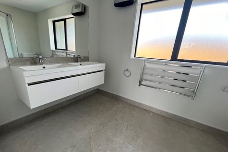 Photo of property in 23 Lovelock Avenue, Rolleston, 7615