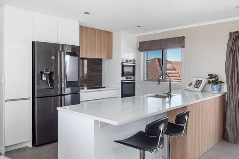 Photo of property in 369c Oceanbeach Road, Mount Maunganui, 3116