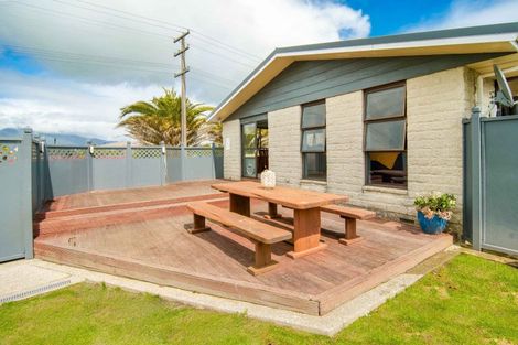 Photo of property in 167 Peel Street, Westport, 7825