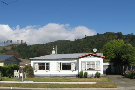 Photo of property in 55 Seddon Street, Wallaceville, Upper Hutt, 5018