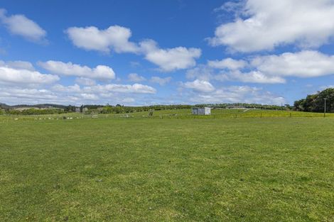 Photo of property in 219 Forestry Road, Waitoki, Kaukapakapa, 0871