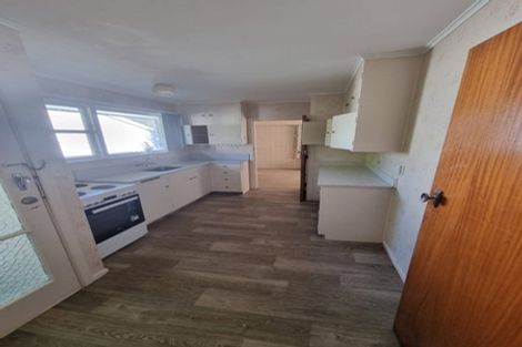 Photo of property in 25 Porutu Street, Fairfield, Lower Hutt, 5011