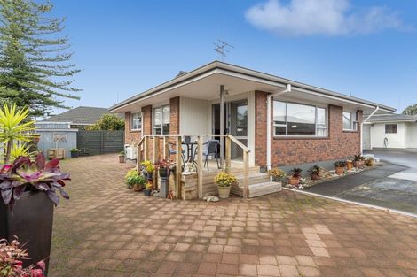 Photo of property in 403c Devonport Road, Tauranga South, Tauranga, 3112