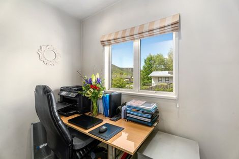 Photo of property in 56 Centennial Avenue, Arrowtown, 9302
