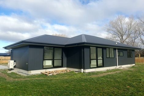 Photo of property in 8 Cherry Tree Place, Southbridge, 7602