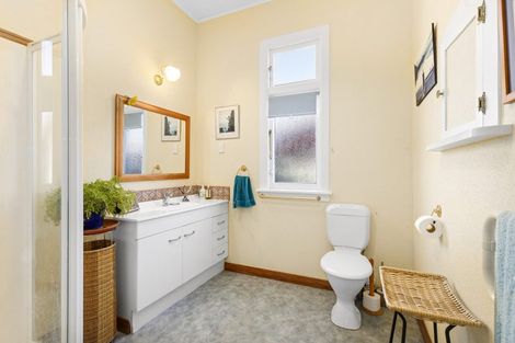 Photo of property in 1 Stellin Street, Boulcott, Lower Hutt, 5011