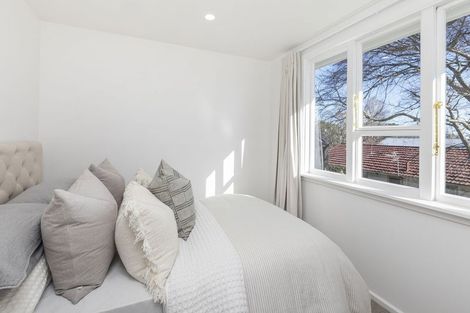 Photo of property in 142 North Avon Road, Richmond, Christchurch, 8013