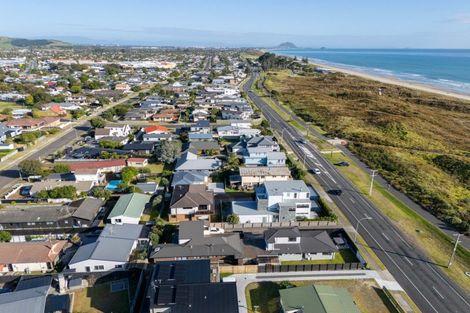 Photo of property in 614b Papamoa Beach Road, Papamoa Beach, Papamoa, 3118