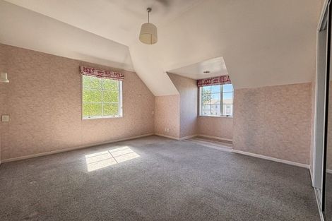 Photo of property in 1/363 Memorial Avenue, Burnside, Christchurch, 8053