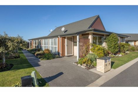 Photo of property in Rivertown Villas, 150 Williams Street, Kaiapoi, 7630