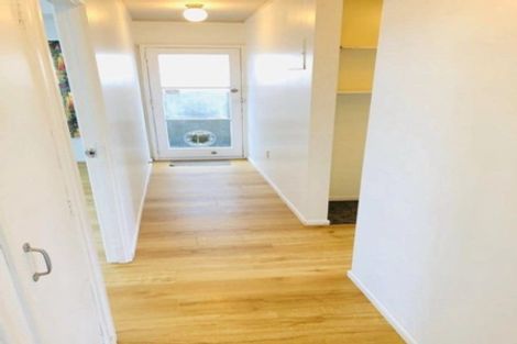 Photo of property in 213 Portage Road, Green Bay, Auckland, 0604