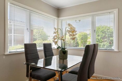 Photo of property in 133 Vodanovich Road, Te Atatu South, Auckland, 0610