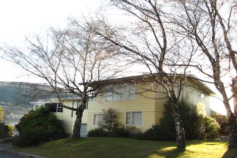 Photo of property in 1 Mincher Road, Kelvin Heights, Queenstown, 9300