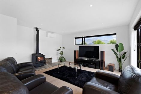 Photo of property in 455 Aubrey Road, Wanaka, 9305