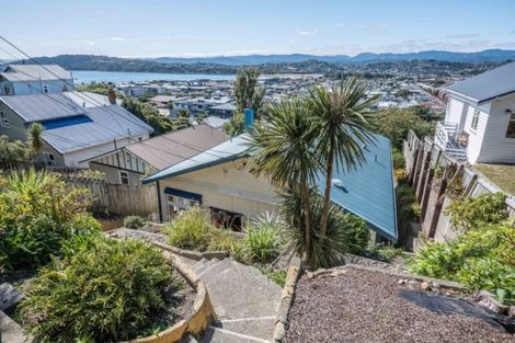 Photo of property in 73 Duncan Terrace, Kilbirnie, Wellington, 6022