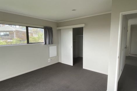 Photo of property in 91c Wade River Road, Stanmore Bay, Whangaparaoa, 0932